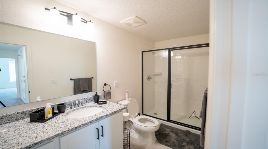 DAVENPORT, Florida 33896, 5 Bedrooms Bedrooms, ,3 BathroomsBathrooms,Residential,For Sale,WESTSIDE HILLS,0,MFRG5104626