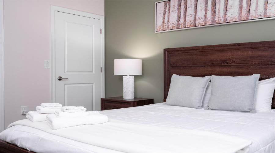 DAVENPORT, Florida 33896, 4 Bedrooms Bedrooms, ,3 BathroomsBathrooms,Residential,For Sale,CABOT CLIFFS,0,MFRO6361333