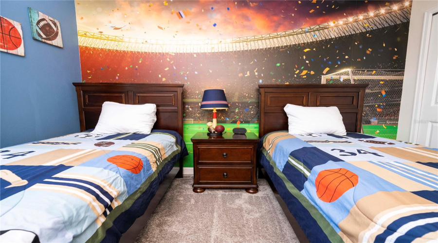 DAVENPORT, Florida 33896, 4 Bedrooms Bedrooms, ,3 BathroomsBathrooms,Residential,For Sale,CABOT CLIFFS,0,MFRO6361333