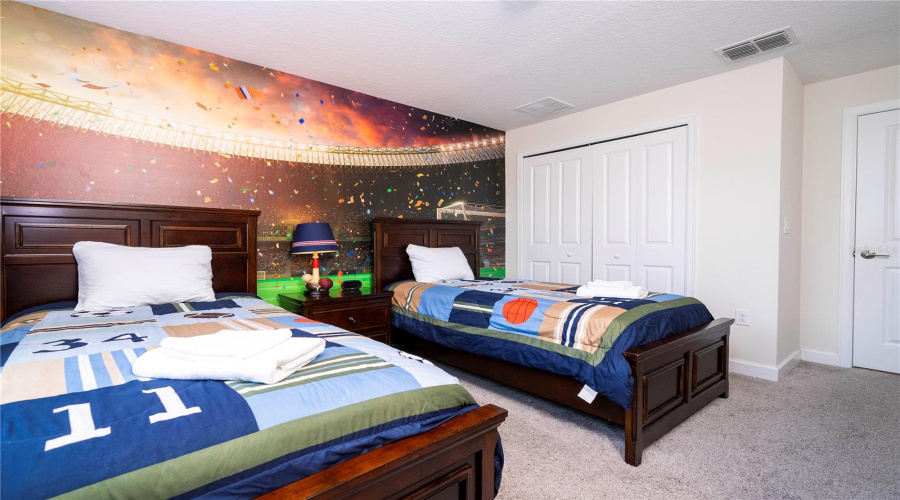 DAVENPORT, Florida 33896, 4 Bedrooms Bedrooms, ,3 BathroomsBathrooms,Residential,For Sale,CABOT CLIFFS,0,MFRO6361333