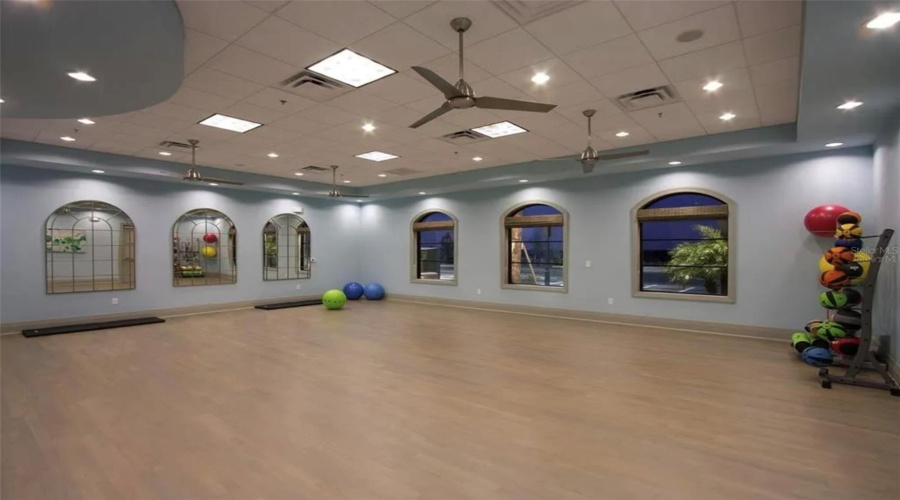 DAVENPORT, Florida 33896, 4 Bedrooms Bedrooms, ,3 BathroomsBathrooms,Residential,For Sale,CABOT CLIFFS,0,MFRO6361333