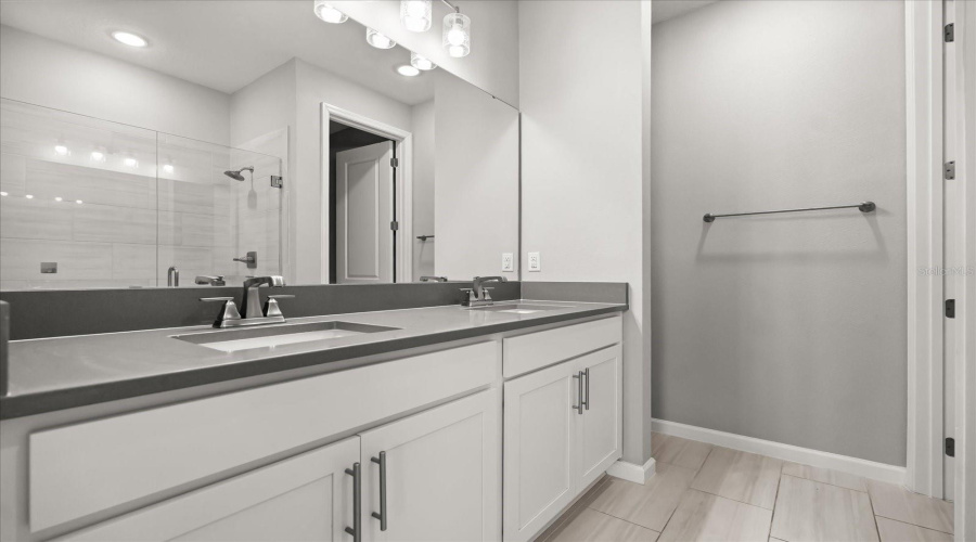 DAVENPORT, Florida 33837, 3 Bedrooms Bedrooms, ,2 BathroomsBathrooms,Residential,For Sale,CHICKASAW,0,MFRO6361234