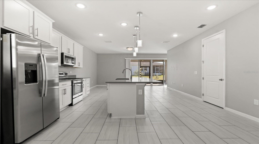 DAVENPORT, Florida 33837, 3 Bedrooms Bedrooms, ,2 BathroomsBathrooms,Residential,For Sale,CHICKASAW,0,MFRO6361234