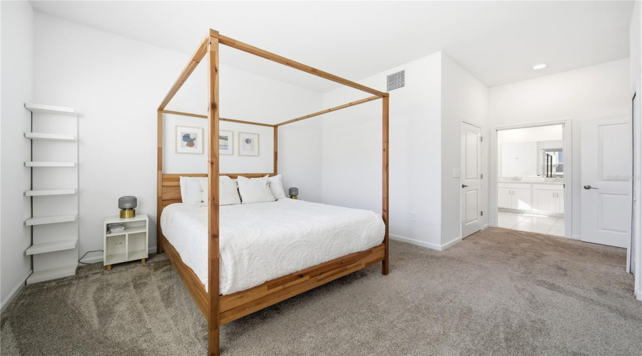 DAVENPORT, Florida 33896, 2 Bedrooms Bedrooms, ,2 BathroomsBathrooms,Residential,For Sale,CABOT CLIFFS,0,MFRS5138751