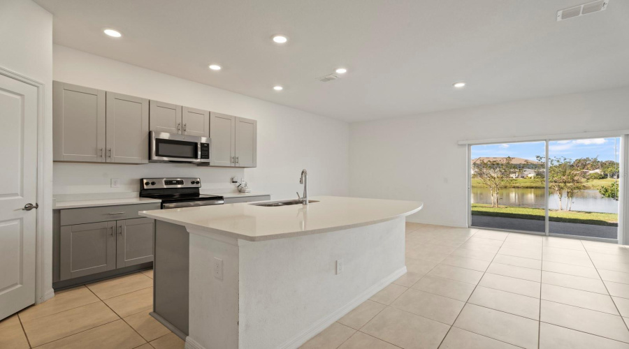 KISSIMMEE, Florida 34746, 3 Bedrooms Bedrooms, ,2 BathroomsBathrooms,Residential,For Sale,LANDING NET,0,MFRO6360631