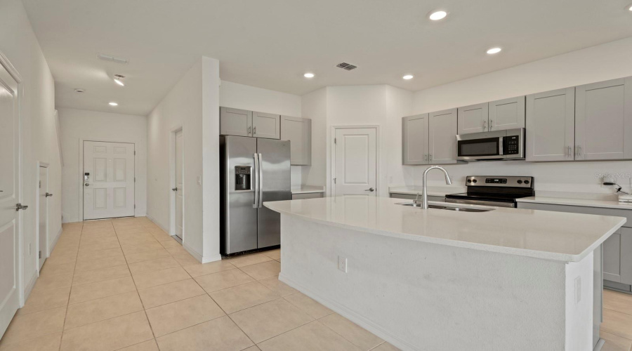 KISSIMMEE, Florida 34746, 3 Bedrooms Bedrooms, ,2 BathroomsBathrooms,Residential,For Sale,LANDING NET,0,MFRO6360631