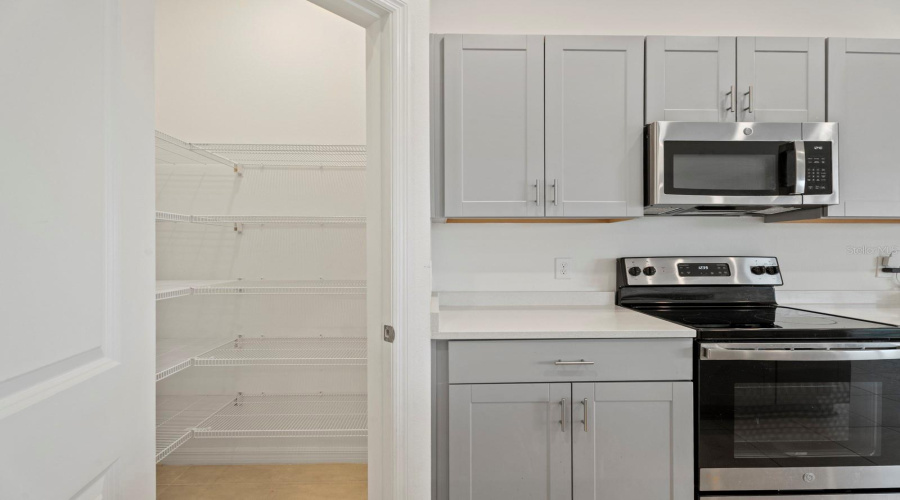 KISSIMMEE, Florida 34746, 3 Bedrooms Bedrooms, ,2 BathroomsBathrooms,Residential,For Sale,LANDING NET,0,MFRO6360631