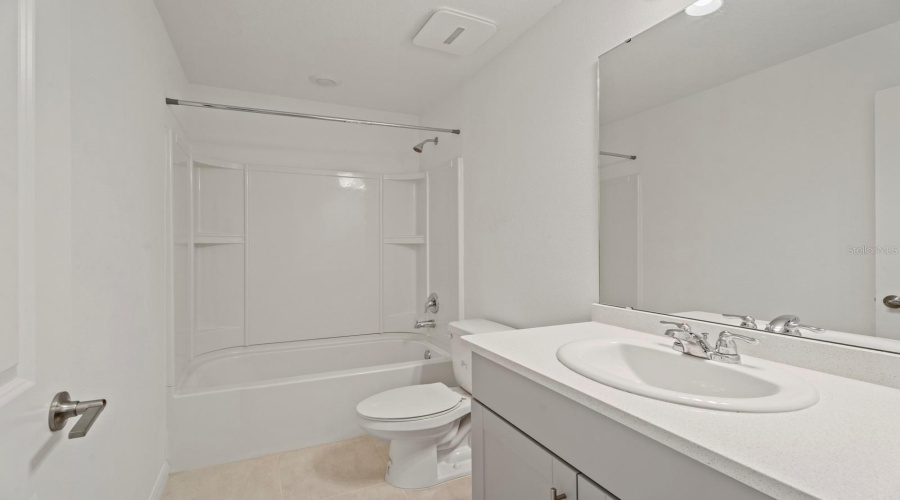 KISSIMMEE, Florida 34746, 3 Bedrooms Bedrooms, ,2 BathroomsBathrooms,Residential,For Sale,LANDING NET,0,MFRO6360631