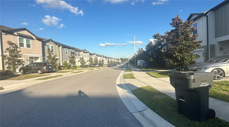 DAVENPORT, Florida 33837, 3 Bedrooms Bedrooms, ,2 BathroomsBathrooms,Residential,For Sale,MADISON,0,MFRTB8447477