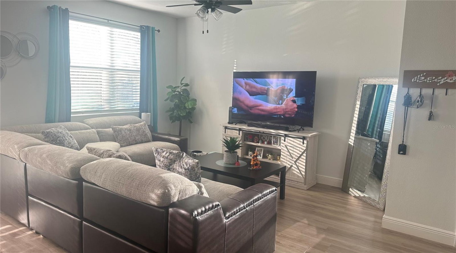 DAVENPORT, Florida 33837, 3 Bedrooms Bedrooms, ,2 BathroomsBathrooms,Residential,For Sale,MADISON,0,MFRTB8447477