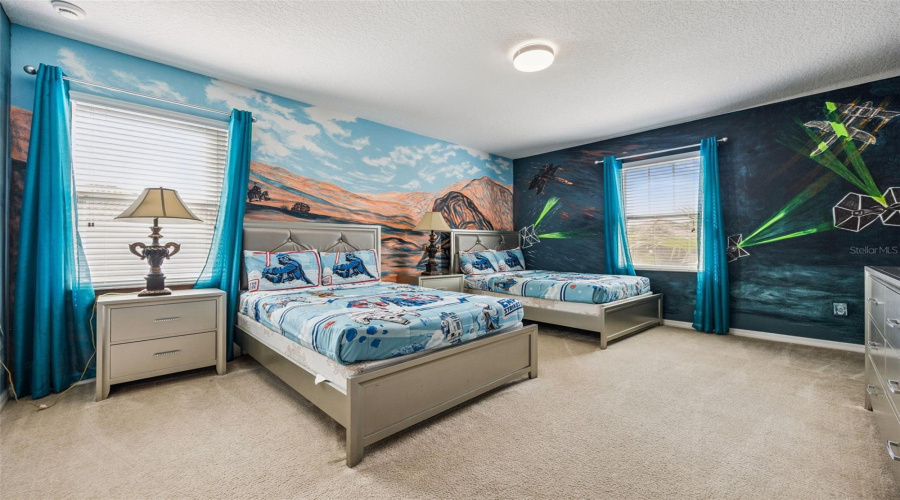 DAVENPORT, Florida 33837, 13 Bedrooms Bedrooms, ,10 BathroomsBathrooms,Residential,For Sale,OAK GREEN,0,MFRO6359027