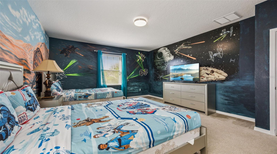 DAVENPORT, Florida 33837, 13 Bedrooms Bedrooms, ,10 BathroomsBathrooms,Residential,For Sale,OAK GREEN,0,MFRO6359027