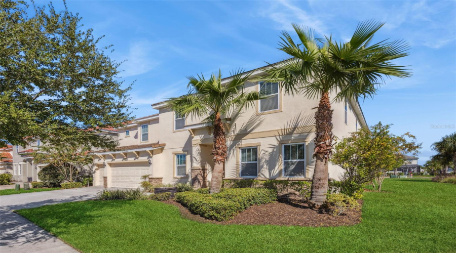 DAVENPORT, Florida 33837, 13 Bedrooms Bedrooms, ,10 BathroomsBathrooms,Residential,For Sale,OAK GREEN,0,MFRO6359027