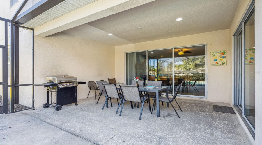 DAVENPORT, Florida 33837, 13 Bedrooms Bedrooms, ,10 BathroomsBathrooms,Residential,For Sale,OAK GREEN,0,MFRO6359027