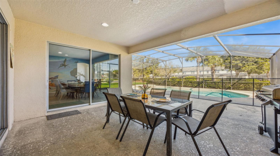 DAVENPORT, Florida 33837, 13 Bedrooms Bedrooms, ,10 BathroomsBathrooms,Residential,For Sale,OAK GREEN,0,MFRO6359027