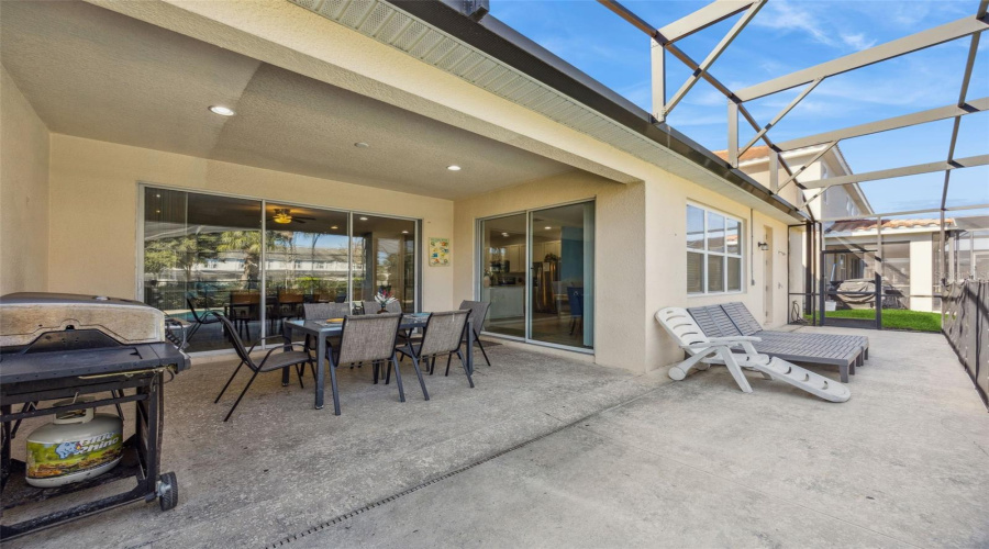 DAVENPORT, Florida 33837, 13 Bedrooms Bedrooms, ,10 BathroomsBathrooms,Residential,For Sale,OAK GREEN,0,MFRO6359027