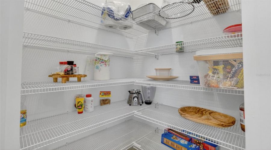 KISSIMMEE, Florida 34746, 3 Bedrooms Bedrooms, ,2 BathroomsBathrooms,Residential,For Sale,MAIN HARBOR,0,MFRO6359944