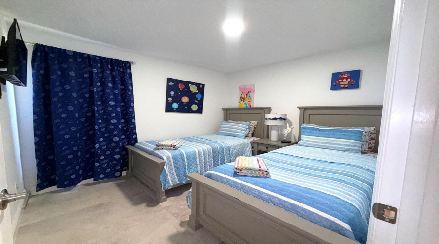 KISSIMMEE, Florida 34747, 4 Bedrooms Bedrooms, ,3 BathroomsBathrooms,Residential,For Sale,SUNRISE KEY,0,MFRO6361527