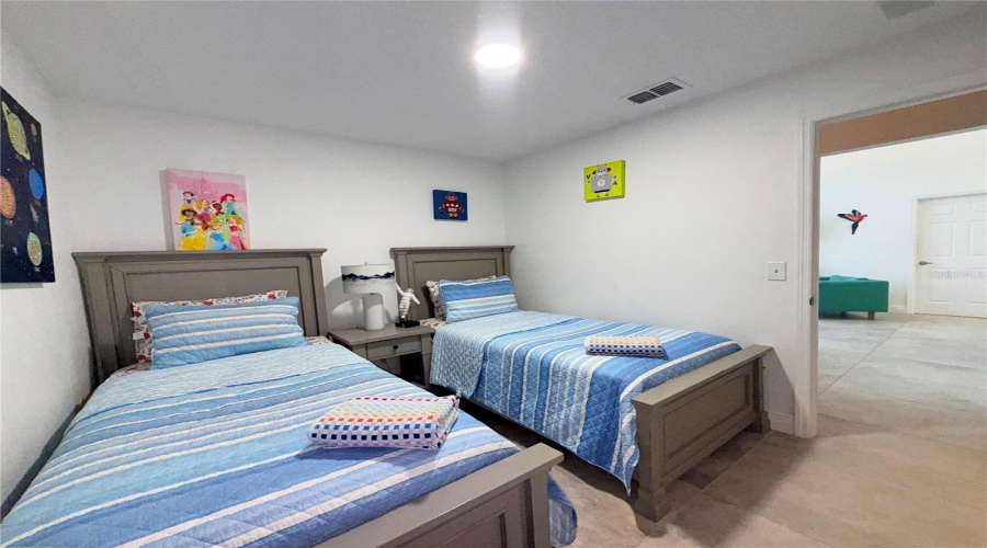 KISSIMMEE, Florida 34747, 4 Bedrooms Bedrooms, ,3 BathroomsBathrooms,Residential,For Sale,SUNRISE KEY,0,MFRO6361527