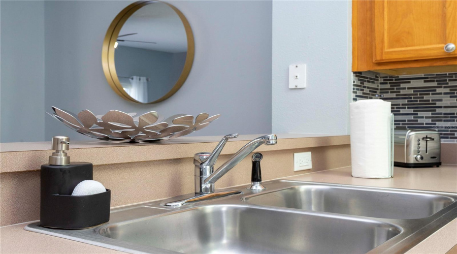 KISSIMMEE, Florida 34747, 3 Bedrooms Bedrooms, ,2 BathroomsBathrooms,Residential,For Sale,YELLOW LANTANA,0,MFRO6361482