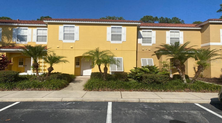 KISSIMMEE, Florida 34747, 3 Bedrooms Bedrooms, ,2 BathroomsBathrooms,Residential,For Sale,YELLOW LANTANA,0,MFRO6361482