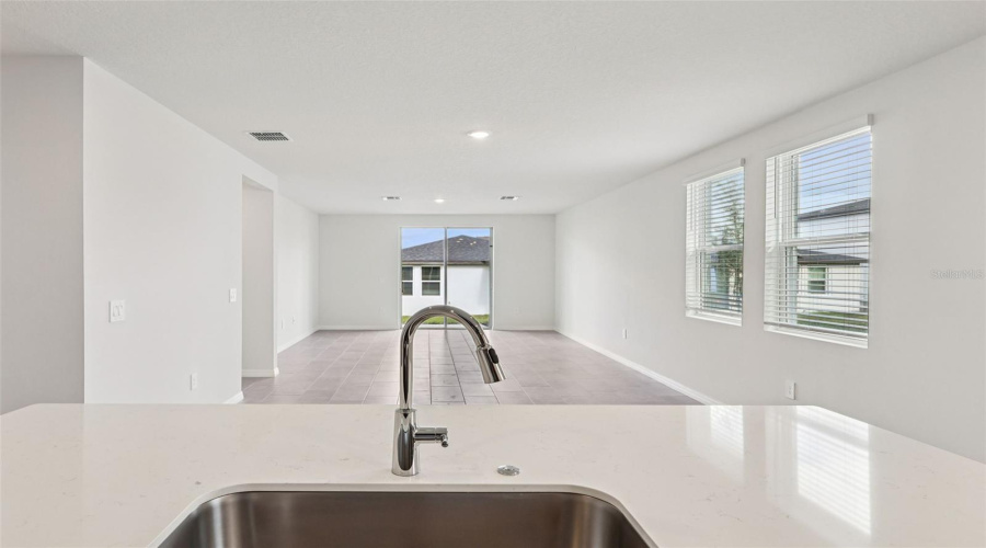 DAVENPORT, Florida 33837, 4 Bedrooms Bedrooms, ,2 BathroomsBathrooms,Residential,For Sale,NATIVE MILE,0,MFRO6359922