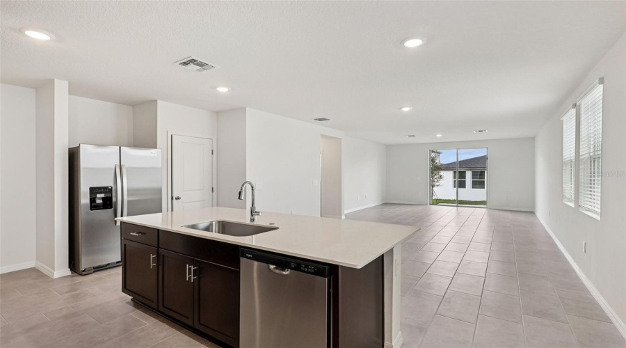 DAVENPORT, Florida 33837, 4 Bedrooms Bedrooms, ,2 BathroomsBathrooms,Residential,For Sale,NATIVE MILE,0,MFRO6359922