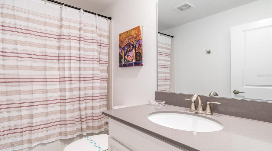 KISSIMMEE, Florida 34746, 8 Bedrooms Bedrooms, ,5 BathroomsBathrooms,Residential,For Sale,OXYMORON,0,MFRO6361628