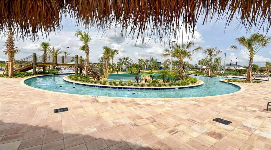 KISSIMMEE, Florida 34746, 8 Bedrooms Bedrooms, ,5 BathroomsBathrooms,Residential,For Sale,OXYMORON,0,MFRO6361628