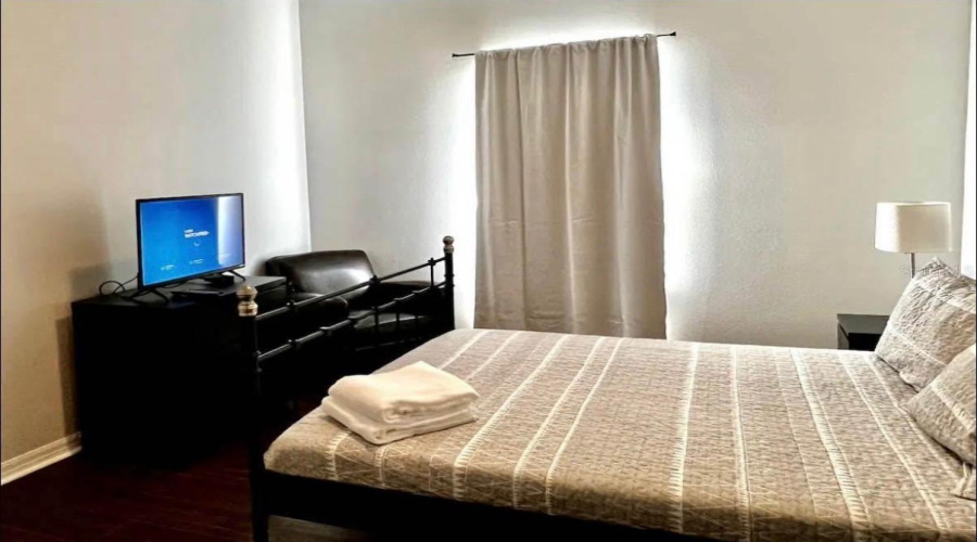 KISSIMMEE, Florida 34746, 4 Bedrooms Bedrooms, ,3 BathroomsBathrooms,Residential,For Sale,DIPLOMAT,0,MFRO6361478