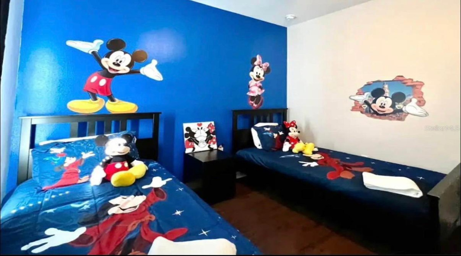 KISSIMMEE, Florida 34746, 4 Bedrooms Bedrooms, ,3 BathroomsBathrooms,Residential,For Sale,DIPLOMAT,0,MFRO6361478