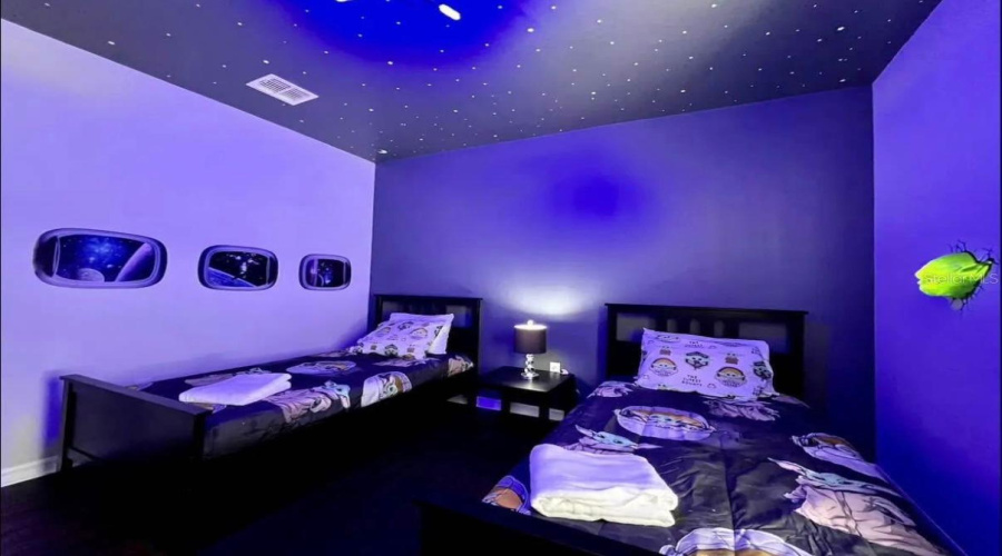 KISSIMMEE, Florida 34746, 4 Bedrooms Bedrooms, ,3 BathroomsBathrooms,Residential,For Sale,DIPLOMAT,0,MFRO6361478