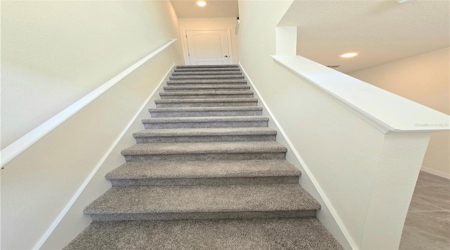 DAVENPORT, Florida 33837, 3 Bedrooms Bedrooms, ,2 BathroomsBathrooms,Residential,For Sale,LUMBER,0,MFRL4957379