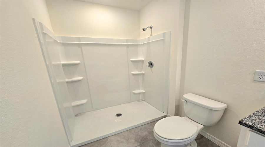 DAVENPORT, Florida 33837, 3 Bedrooms Bedrooms, ,2 BathroomsBathrooms,Residential,For Sale,LUMBER,0,MFRL4957379