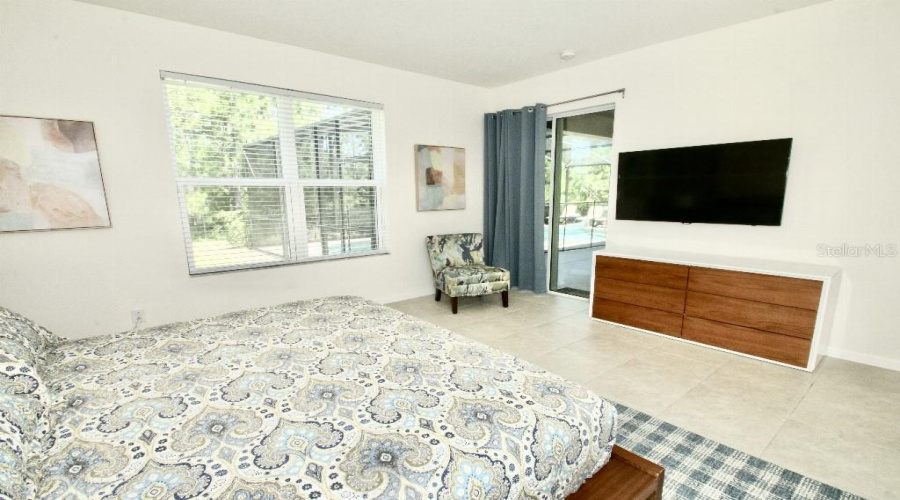 DAVENPORT, Florida 33837, 5 Bedrooms Bedrooms, ,4 BathroomsBathrooms,Residential,For Sale,OAKTREE,0,MFRTB8448832