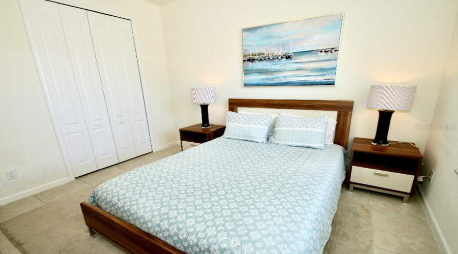 DAVENPORT, Florida 33837, 5 Bedrooms Bedrooms, ,4 BathroomsBathrooms,Residential,For Sale,OAKTREE,0,MFRTB8448832