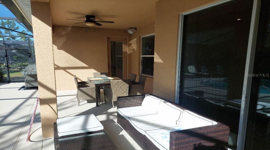 DAVENPORT, Florida 33837, 5 Bedrooms Bedrooms, ,4 BathroomsBathrooms,Residential,For Sale,OAKTREE,0,MFRTB8448832