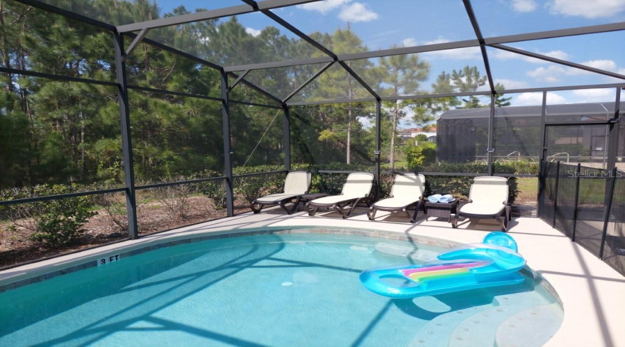 DAVENPORT, Florida 33837, 5 Bedrooms Bedrooms, ,4 BathroomsBathrooms,Residential,For Sale,OAKTREE,0,MFRTB8448832