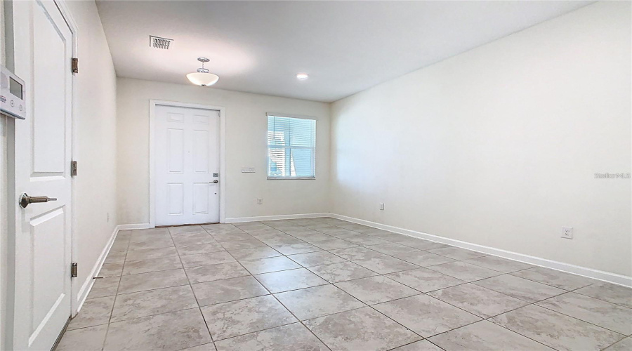 KISSIMMEE, Florida 34746, 3 Bedrooms Bedrooms, ,2 BathroomsBathrooms,Residential,For Sale,TRIBUTE TRAIL,0,MFRS5138783