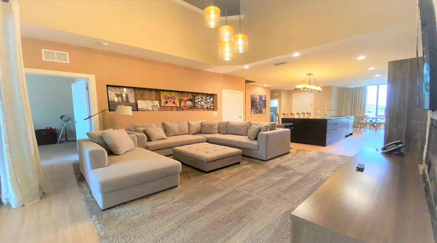 KISSIMMEE, Florida 34747, 4 Bedrooms Bedrooms, ,4 BathroomsBathrooms,Residential,For Sale,ROCKEFELLER WAY,0,MFRO6361668