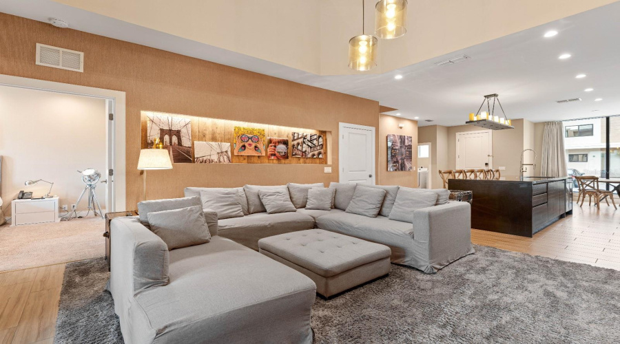 KISSIMMEE, Florida 34747, 4 Bedrooms Bedrooms, ,4 BathroomsBathrooms,Residential,For Sale,ROCKEFELLER WAY,0,MFRO6361668