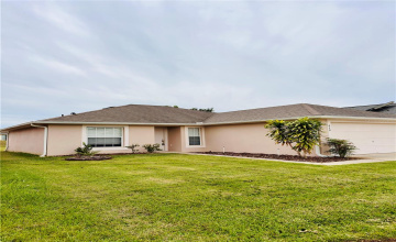 DAVENPORT, Florida 33897, 3 Bedrooms Bedrooms, ,2 BathroomsBathrooms,Residential,For Sale,CHESHIRE,0,MFRP4937078