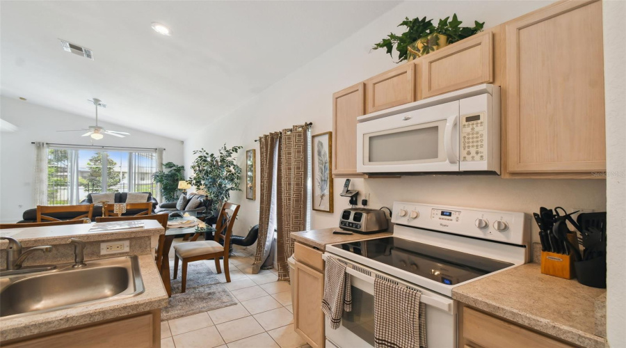 DAVENPORT, Florida 33837, 4 Bedrooms Bedrooms, ,3 BathroomsBathrooms,Residential,For Sale,ANDALUSIA,0,MFRTB8445683