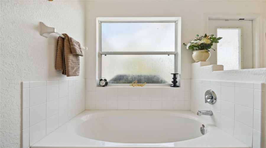 DAVENPORT, Florida 33837, 4 Bedrooms Bedrooms, ,3 BathroomsBathrooms,Residential,For Sale,ANDALUSIA,0,MFRTB8445683