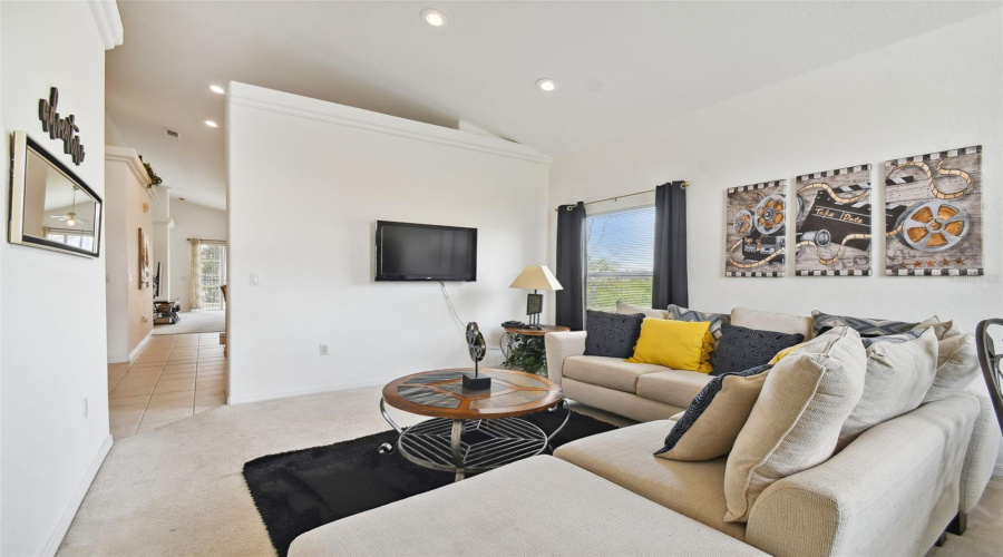 DAVENPORT, Florida 33837, 4 Bedrooms Bedrooms, ,3 BathroomsBathrooms,Residential,For Sale,ANDALUSIA,0,MFRTB8445683