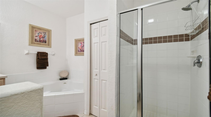 DAVENPORT, Florida 33837, 4 Bedrooms Bedrooms, ,3 BathroomsBathrooms,Residential,For Sale,ANDALUSIA,0,MFRTB8445683