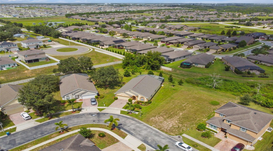 DAVENPORT, Florida 33837, 4 Bedrooms Bedrooms, ,3 BathroomsBathrooms,Residential,For Sale,ANDALUSIA,0,MFRTB8445683