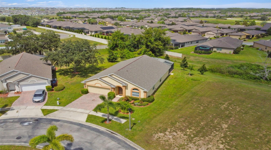 DAVENPORT, Florida 33837, 4 Bedrooms Bedrooms, ,3 BathroomsBathrooms,Residential,For Sale,ANDALUSIA,0,MFRTB8445683