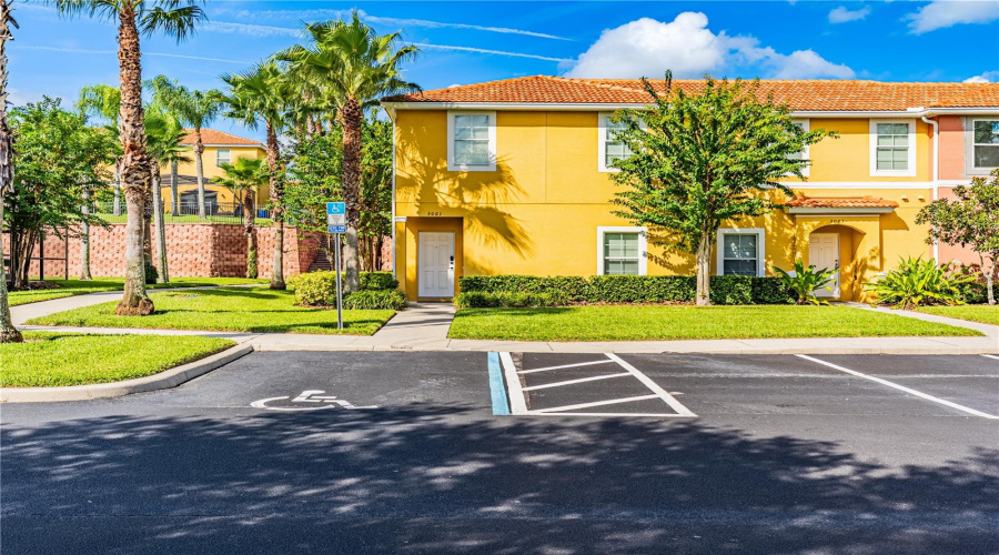 KISSIMMEE, Florida 34747, 3 Bedrooms Bedrooms, ,2 BathroomsBathrooms,Residential,For Sale,WHITE ORCHID,0,MFRO6346459