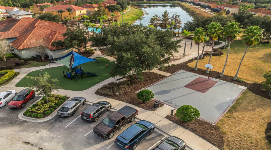 KISSIMMEE, Florida 34746, 3 Bedrooms Bedrooms, ,2 BathroomsBathrooms,Residential,For Sale,ALBERTO,0,MFRS5138481